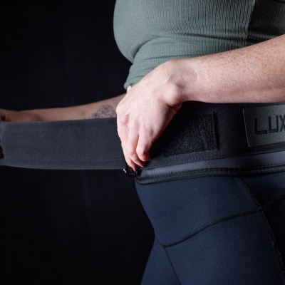Lu Xiaojun velcro weightlifting belt - BLACK